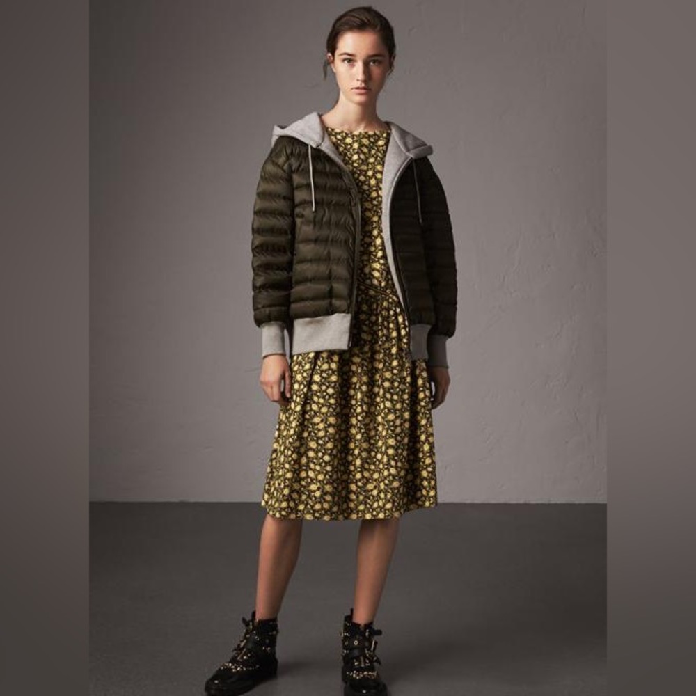 NWT BURBERRY Langleigh Reversible Down Hooded Bomber Jacket In Olive